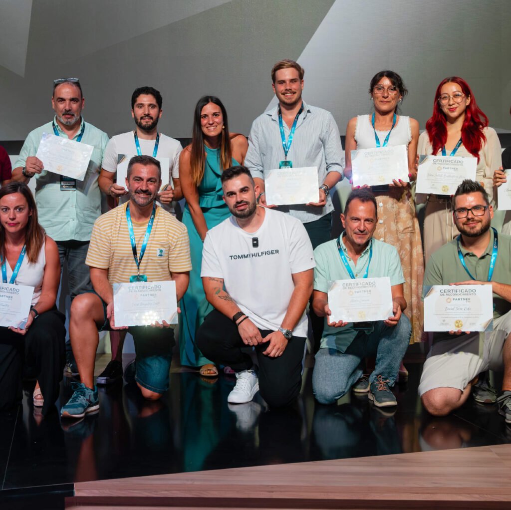 Muestra el éxito de los alumnos de Partner 360